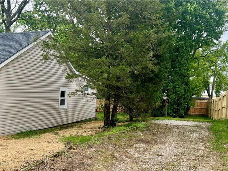 4 E 2nd (second) Street, Christiansburg, OH 45389 Photo 34