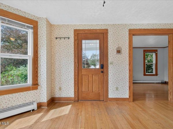 8 Orchard Street, Rotterdam Junction, NY 12150