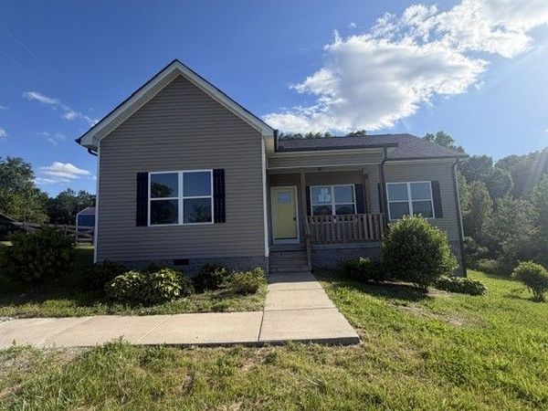1162 Oak Grove Rd , Dickson, TN 37055