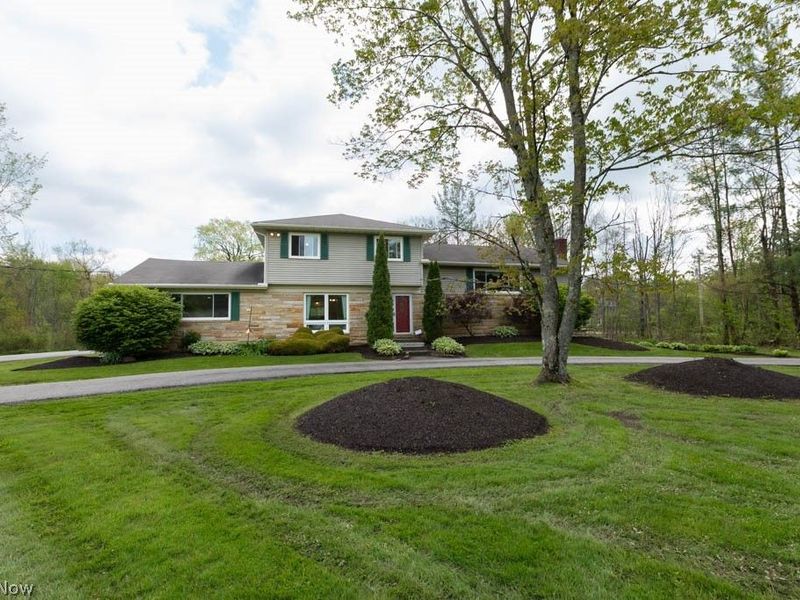 13047 Forest Road, Burton, OH 44021 Photo 10