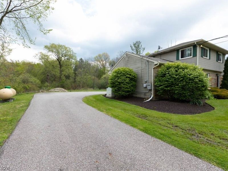 13047 Forest Road, Burton, OH 44021 Photo 44