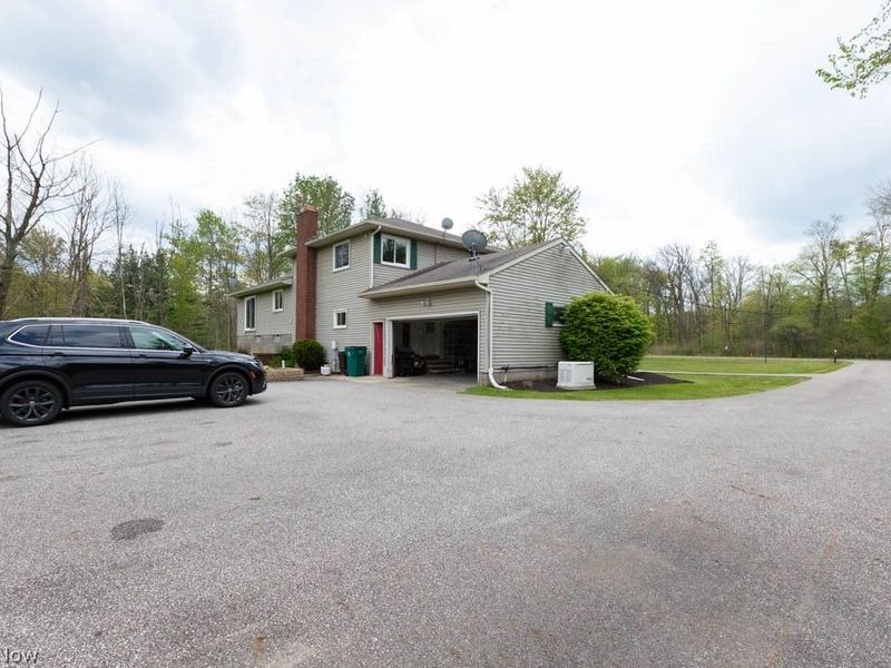 13047 Forest Road, Burton, OH 44021 Photo 46