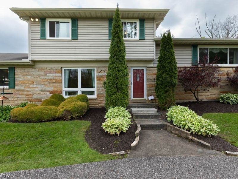 13047 Forest Road, Burton, OH 44021 Photo 9