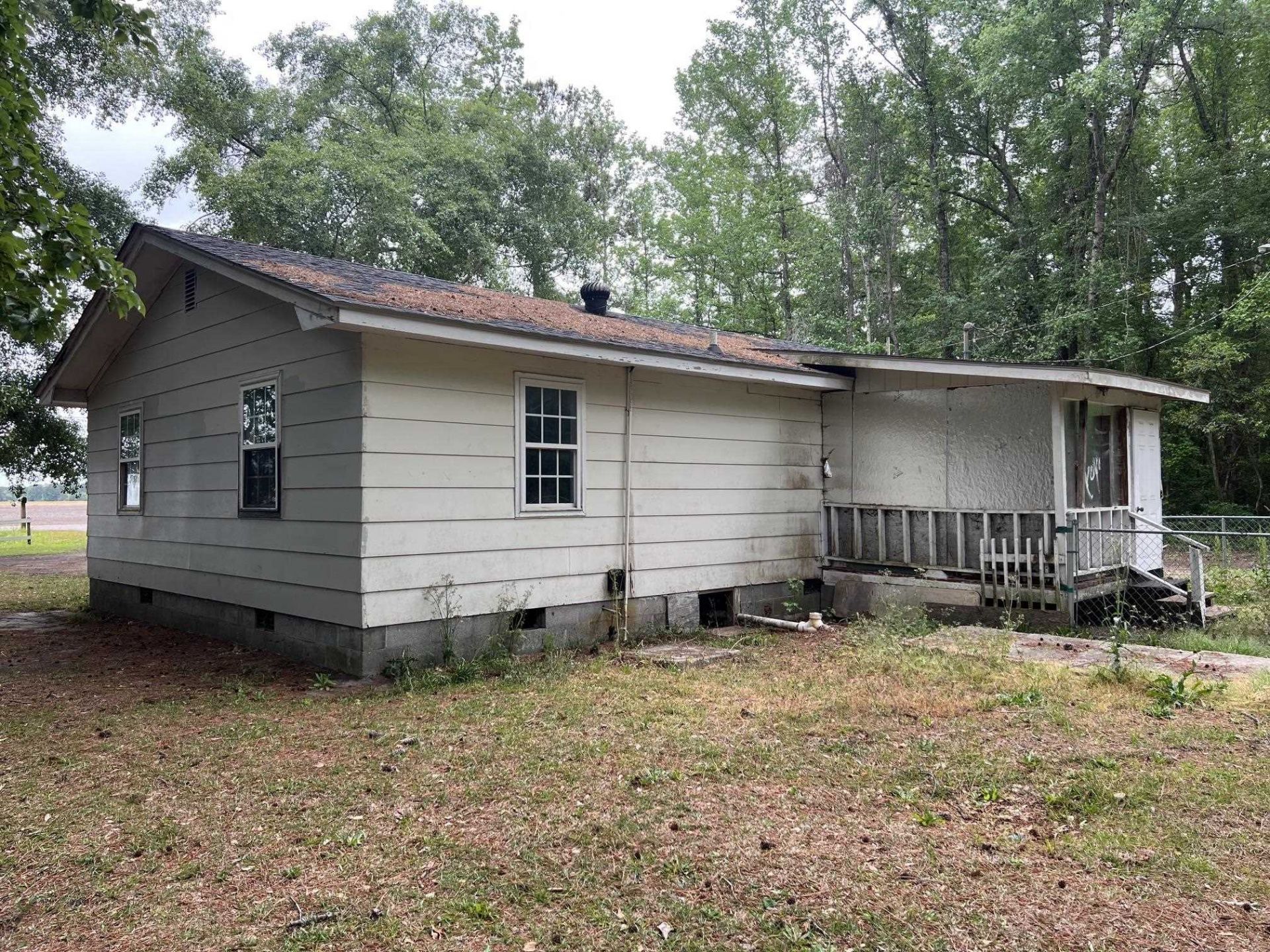 1487 Tory Hill Rd.  Photo 4