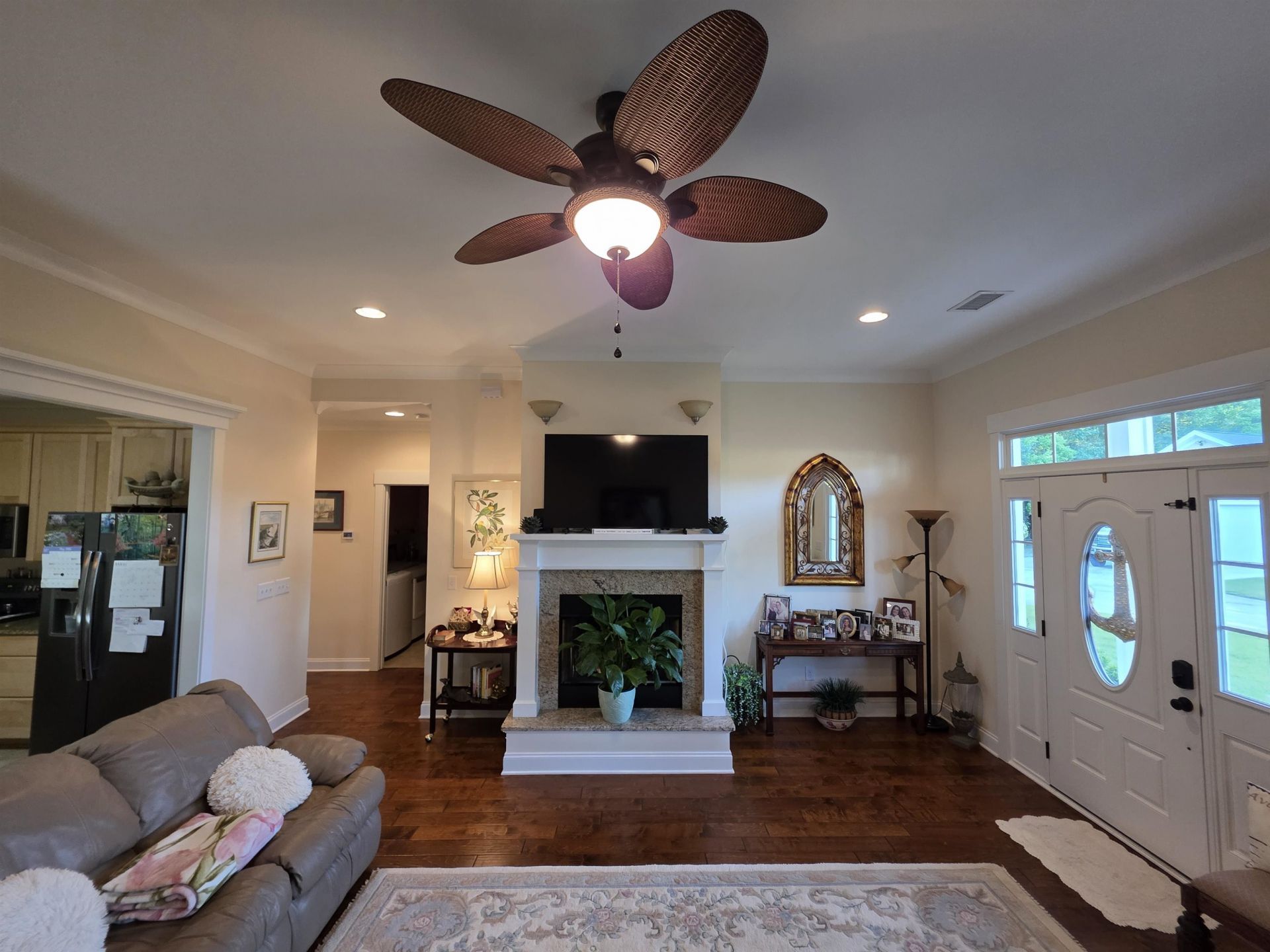 1198 Hitchfield Ln Photo 7