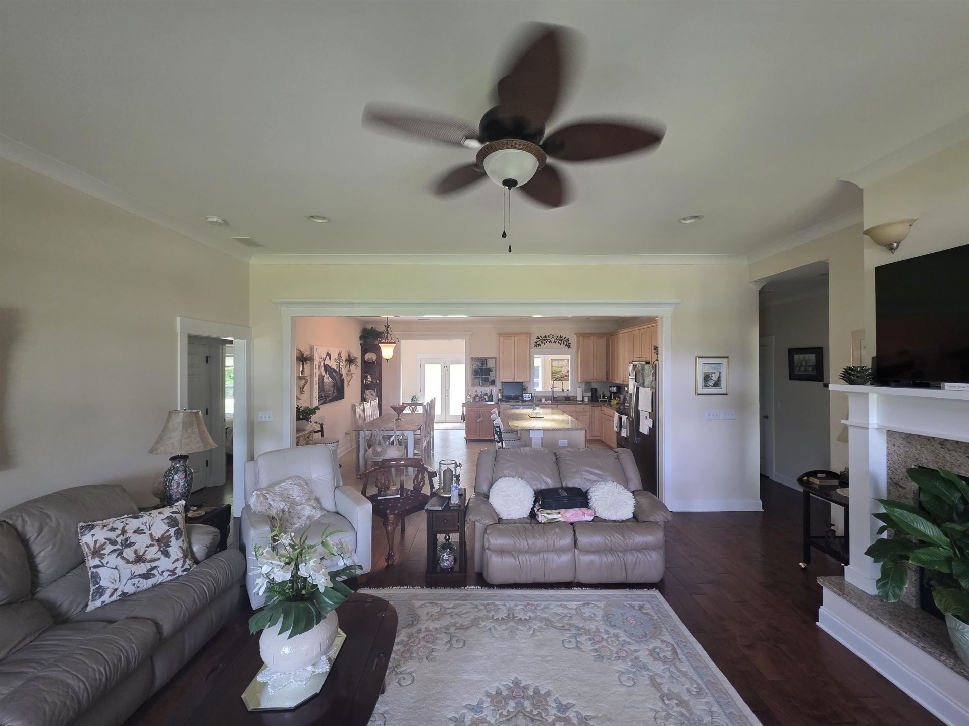 1198 Hitchfield Ln Photo 9