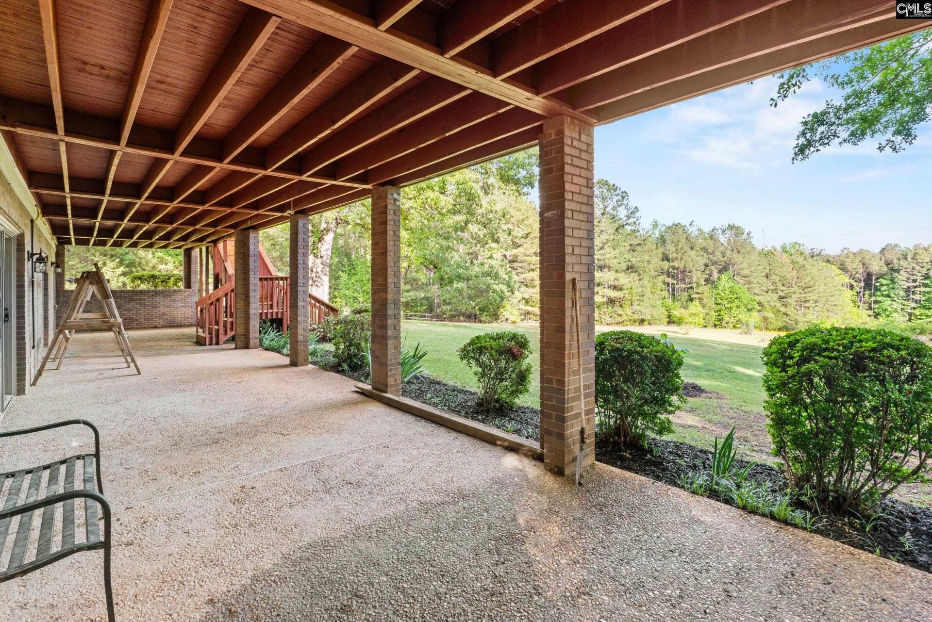 361 Emerald Drive Photo 32