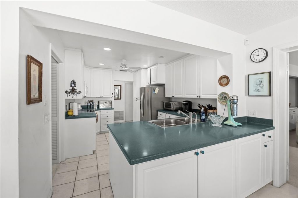 17 Marine Drive, Vero Beach, FL 32960 Photo
