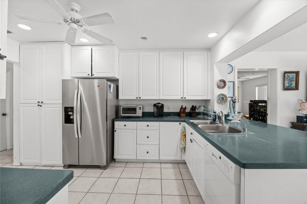 17 Marine Drive, Vero Beach, FL 32960 Photo