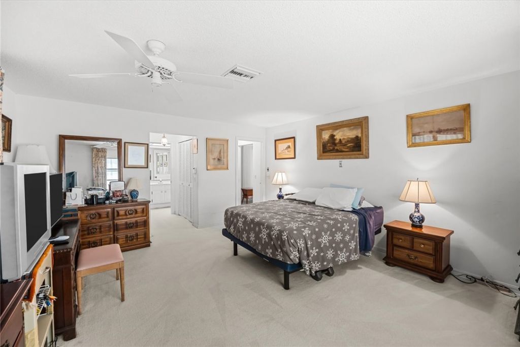 17 Marine Drive, Vero Beach, FL 32960 Photo