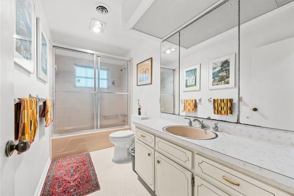 17 Marine Drive, Vero Beach, FL 32960 Photo