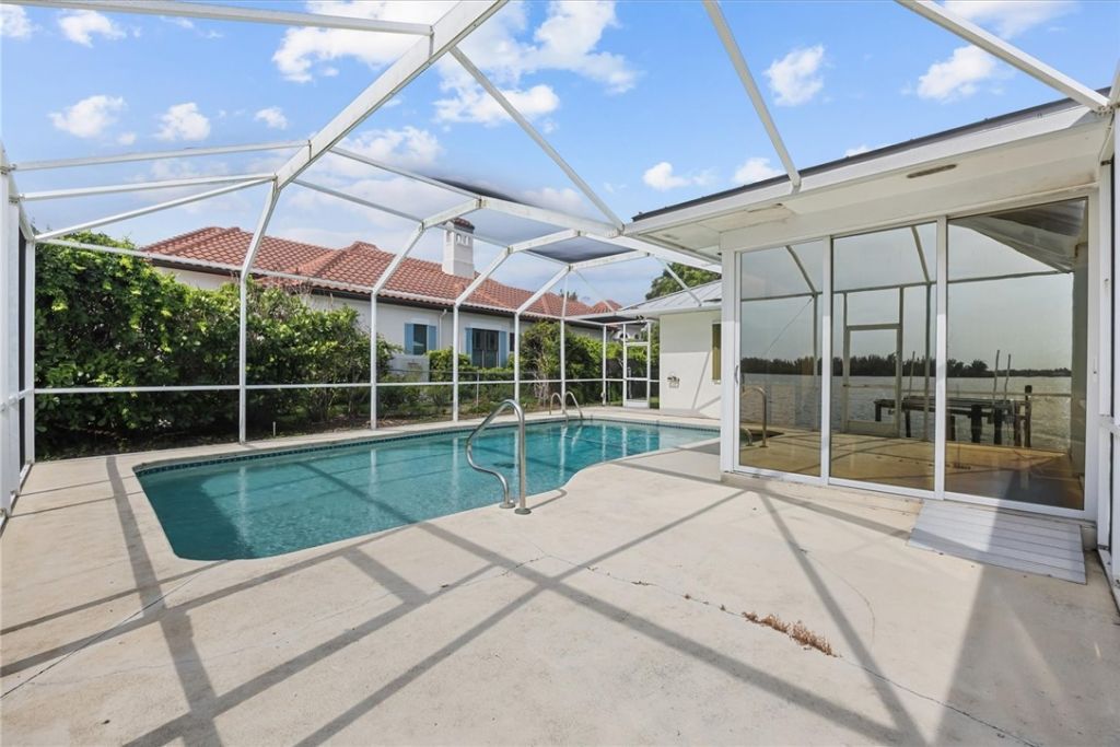 17 Marine Drive, Vero Beach, FL 32960 Photo