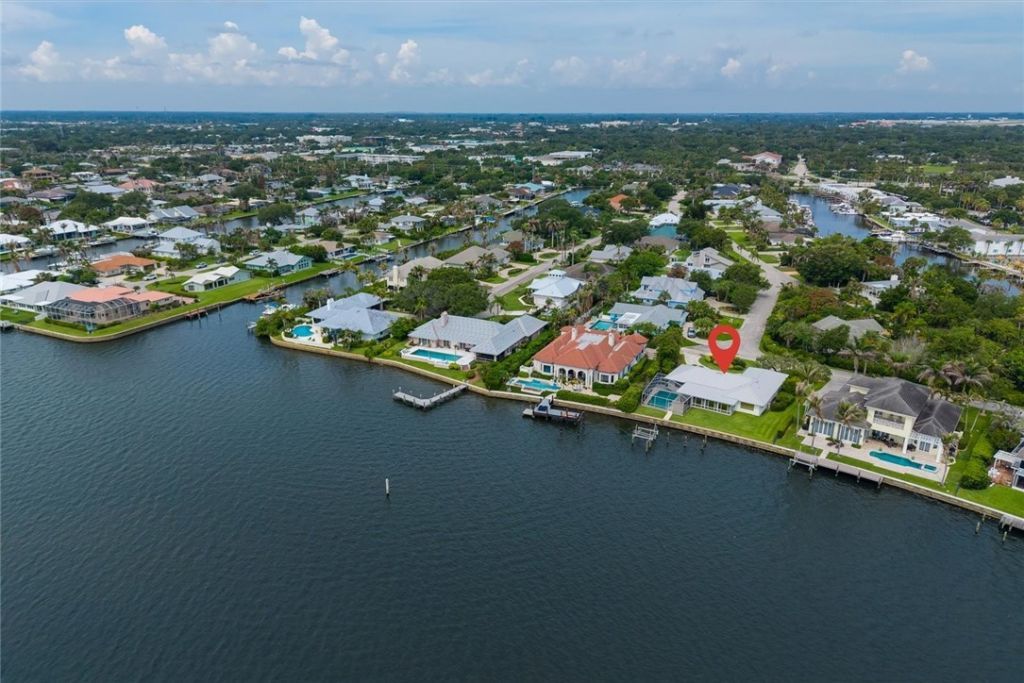 17 Marine Drive, Vero Beach, FL 32960 Photo