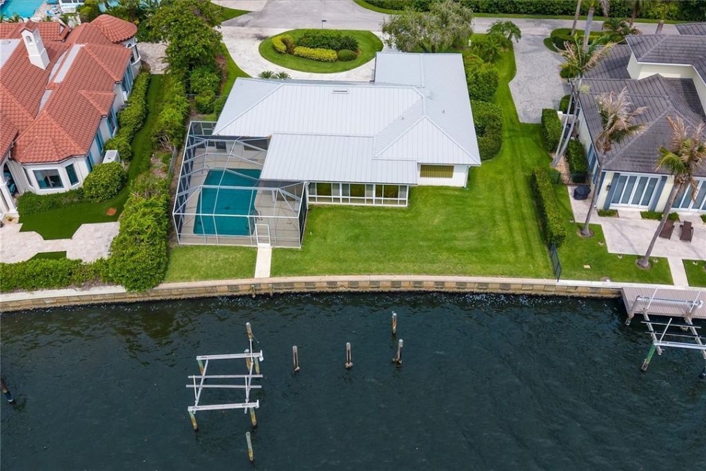 17 Marine Drive, Vero Beach, FL 32960 Photo