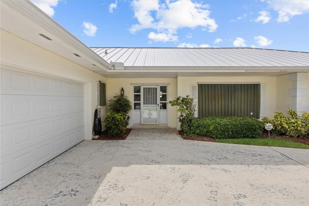 17 Marine Drive, Vero Beach, FL 32960 Photo