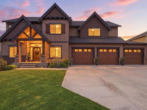 5916 S Lochsa Ln, Spokane, WA 99206
