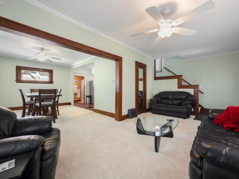 403 E 4th Street, Port Clinton, OH 43452 Photo 8