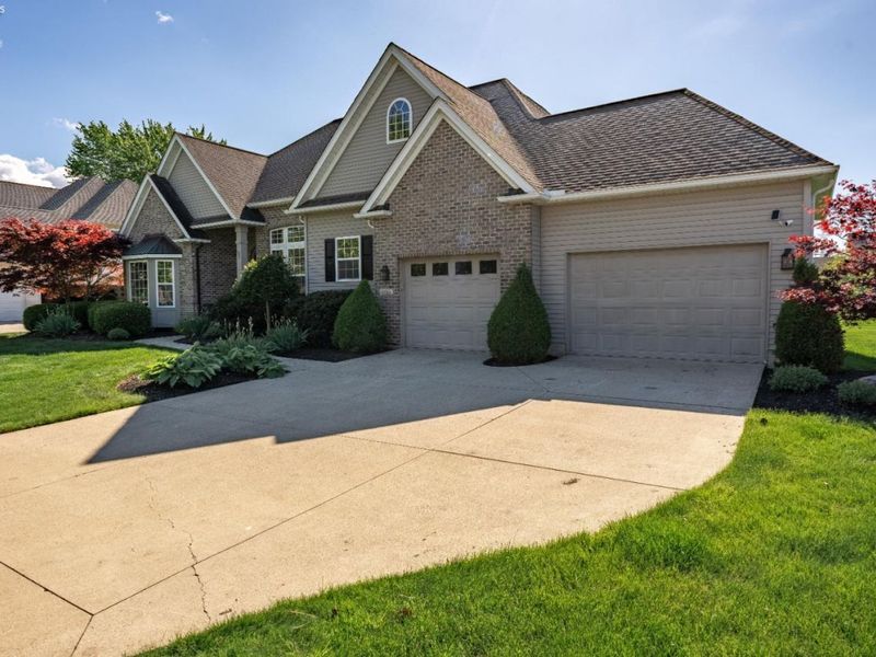 2580 Fairfield Drive, Avon, OH 44011 Photo 9