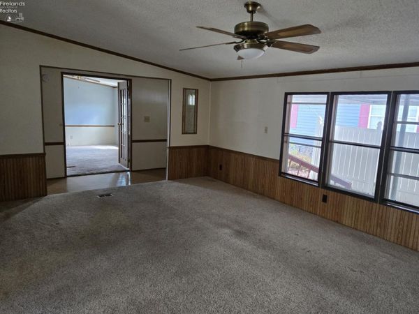 60 N State Route 101, Unit 77, Tiffin, OH 44883