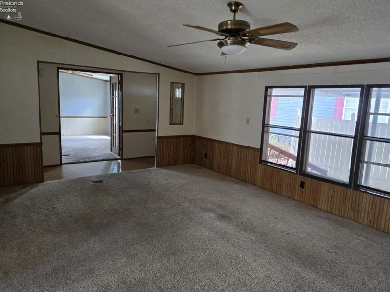 60 N State Route 101, Unit 77, Tiffin, OH 44883 Photo 6