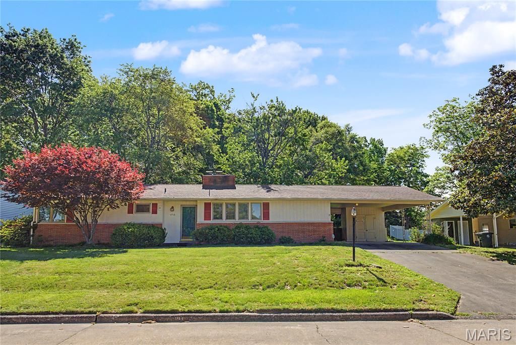 1715 Westridge Drive, Cape Girardeau, MO 63701 Main Photo