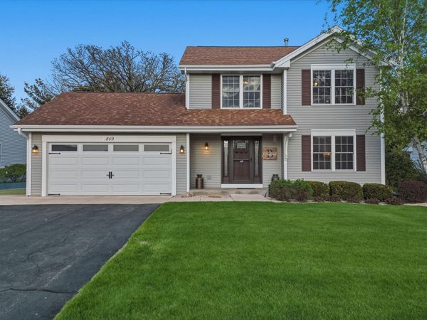 849 N Seven Hickory Drive, BYRON, IL 61010
