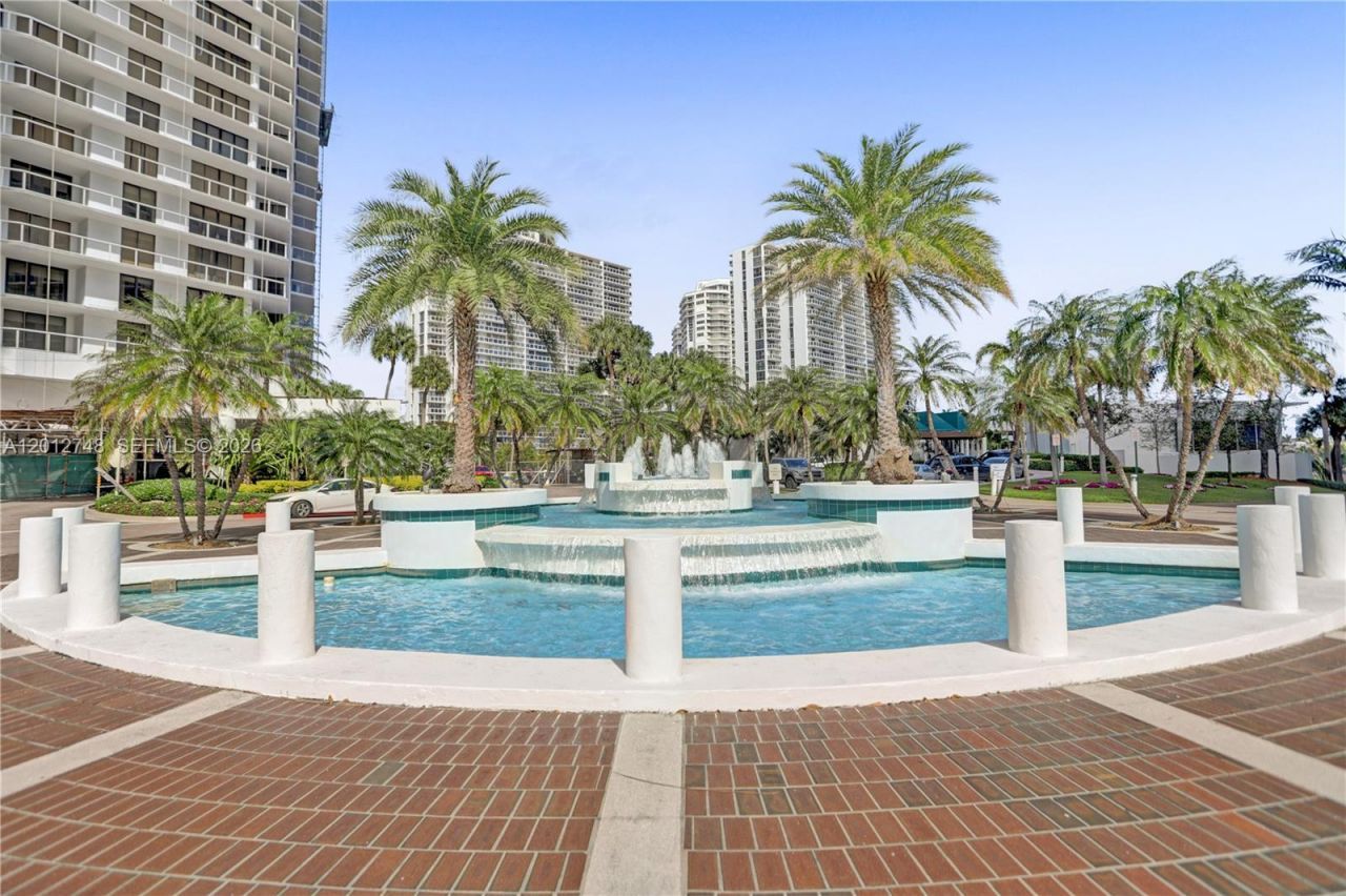 20281 E Country Club Dr, Unit PH14, Aventura, FL 33180 Photo