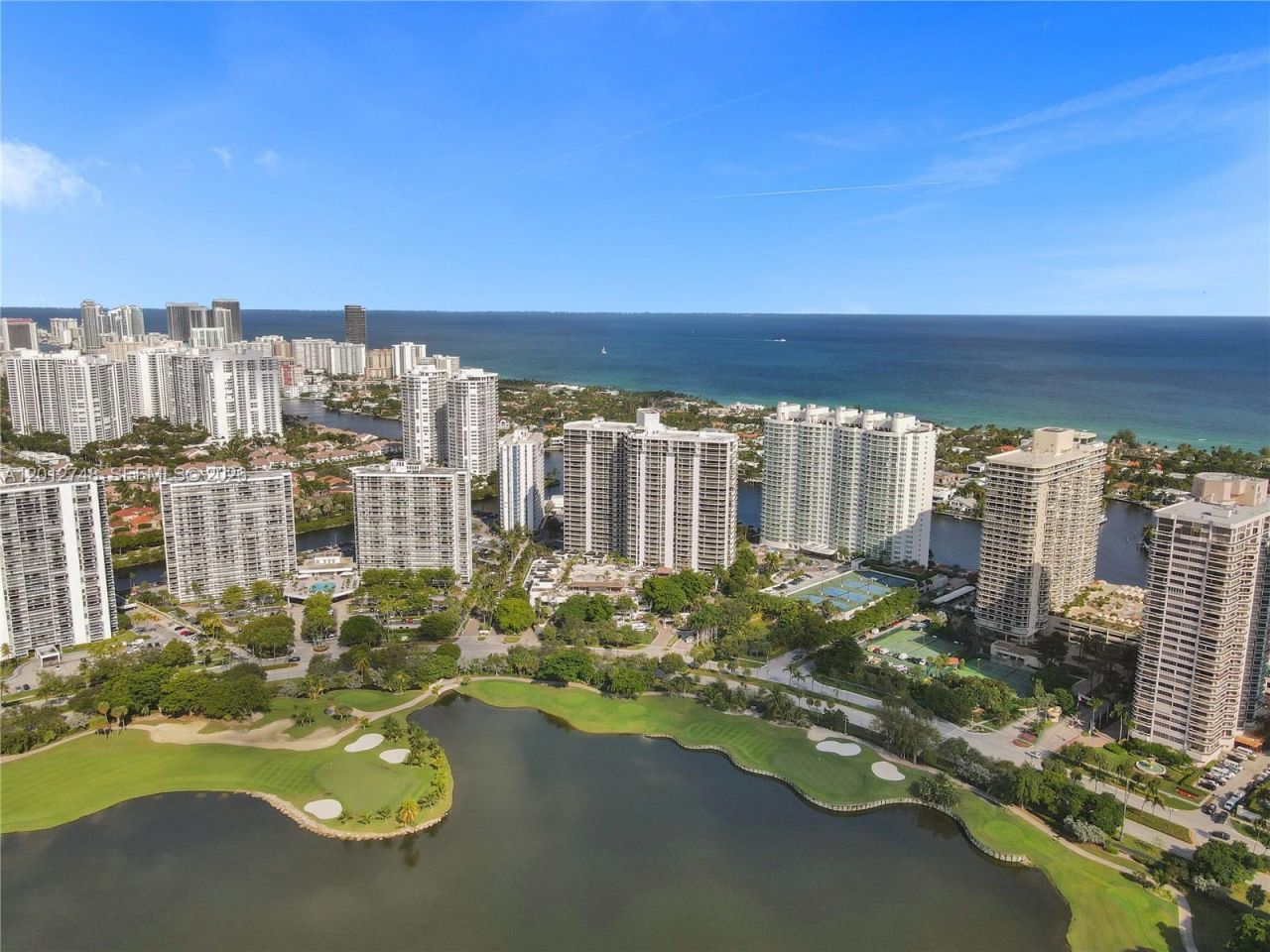 20281 E Country Club Dr, Unit PH14, Aventura, FL 33180 Photo