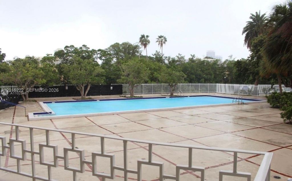 7441 Wayne Ave , Unit 4G, Miami Beach, FL 33141 Photo