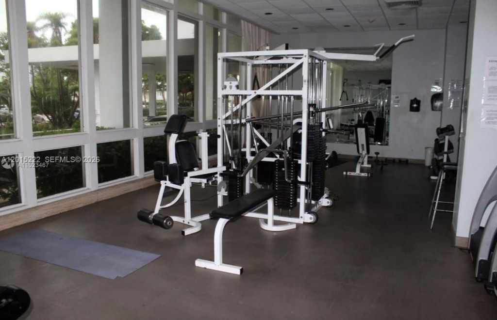 7441 Wayne Ave , Unit 4G, Miami Beach, FL 33141 Photo
