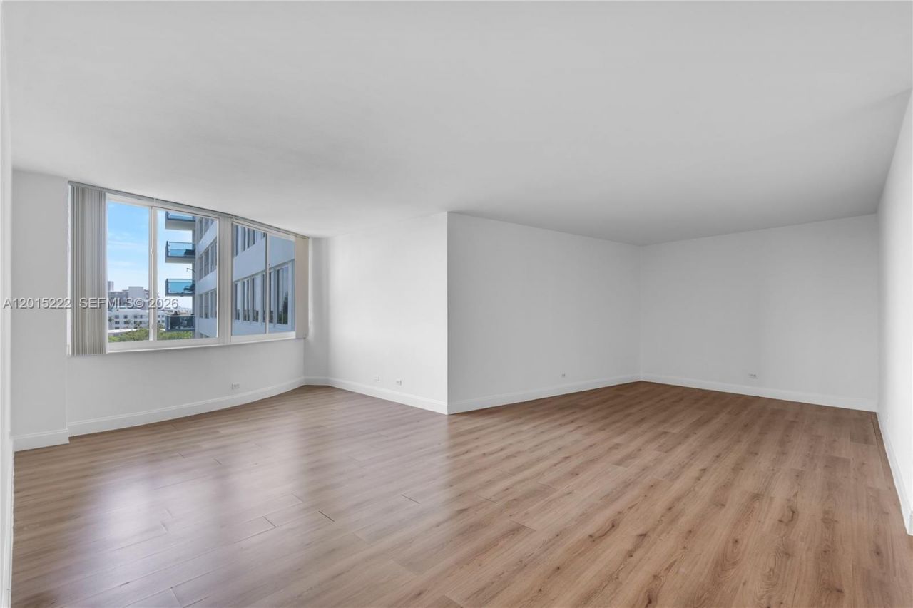 7441 Wayne Ave, Unit 4G, Miami Beach, FL 33141 Photo