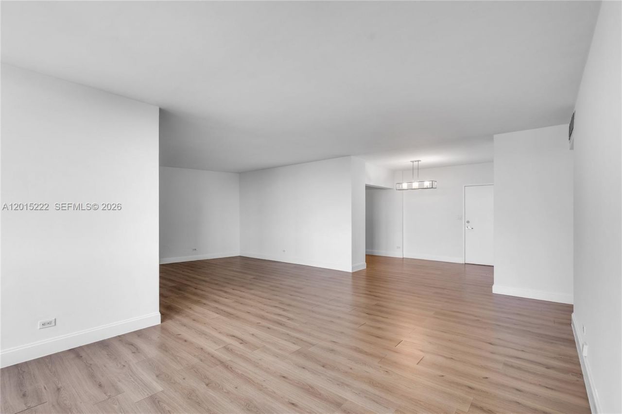 7441 Wayne Ave, Unit 4G, Miami Beach, FL 33141 Photo