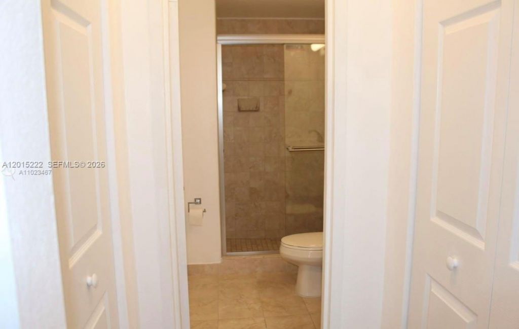 7441 Wayne Ave , Unit 4G, Miami Beach, FL 33141 Photo