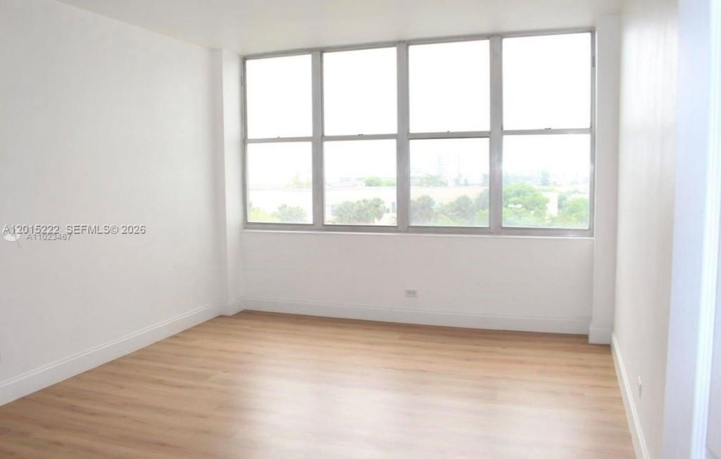 7441 Wayne Ave , Unit 4G, Miami Beach, FL 33141 Photo