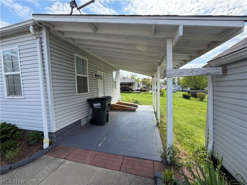 3922 21st Street SW, Canton, OH 44706 Photo 3