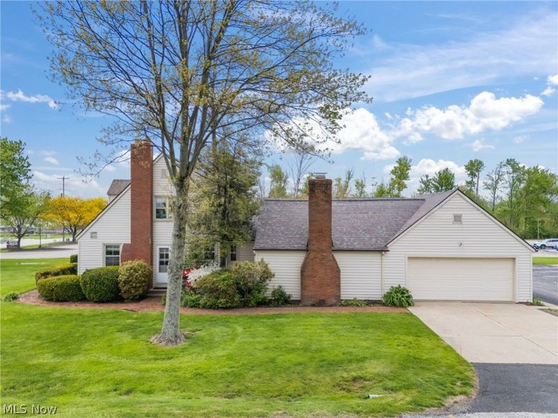 201 N Cleveland Massillon Road, Akron, OH 44333 Photo 4