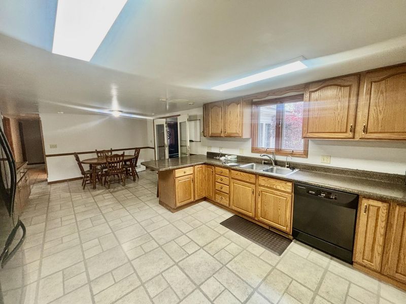 613 Fairview Drive, Coldwater, OH 45828 Photo 12