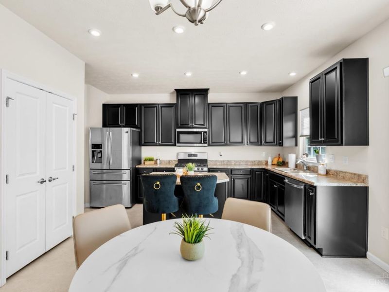 9562 Aspen Brook Court, Springboro, OH 45458 Photo 14
