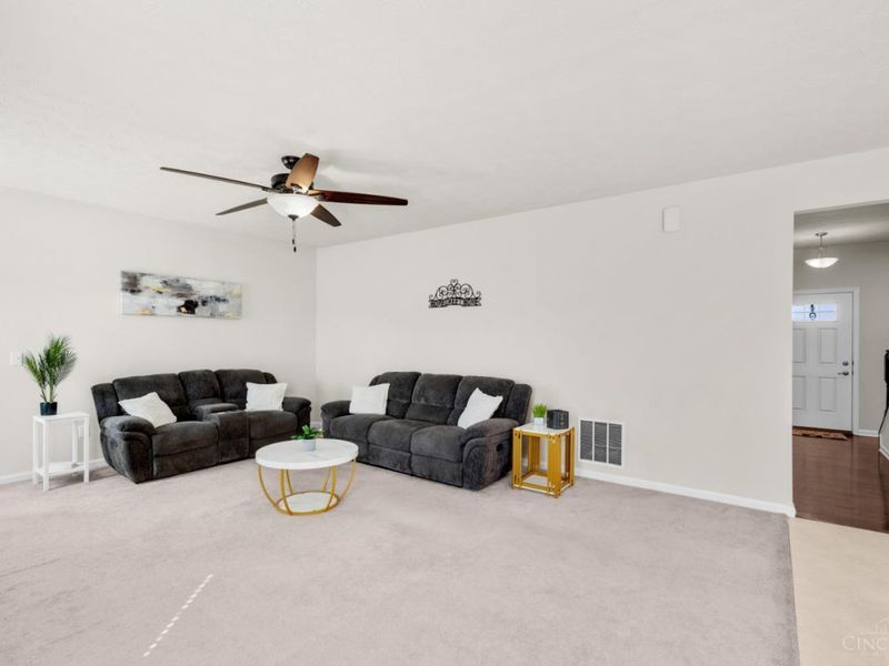 9562 Aspen Brook Court, Springboro, OH 45458 Photo 18