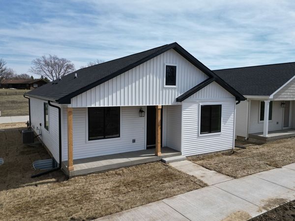 1005 Willow Drive, Manning, IA 51455