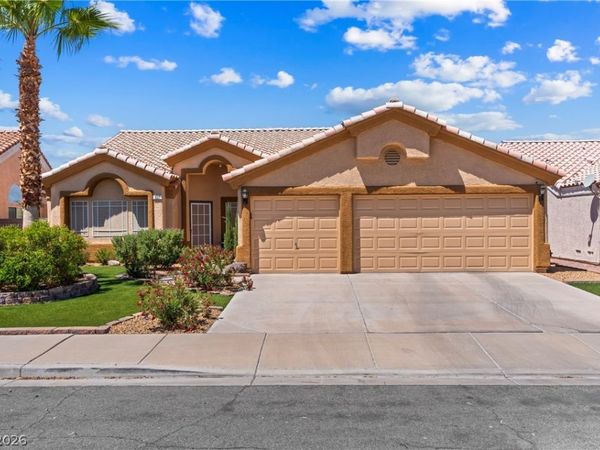 527 Duran Street , Henderson, NV 89015