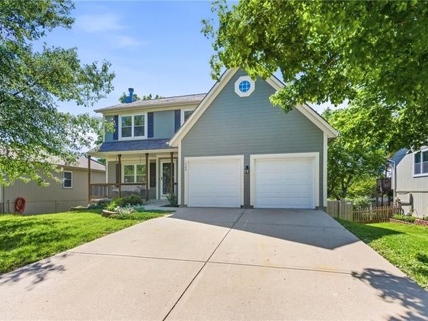 12366 S Parker Terrace, Olathe, KS 66061