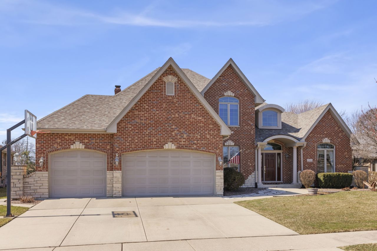 14220 S 88th Avenue, Orland Park, IL 60462