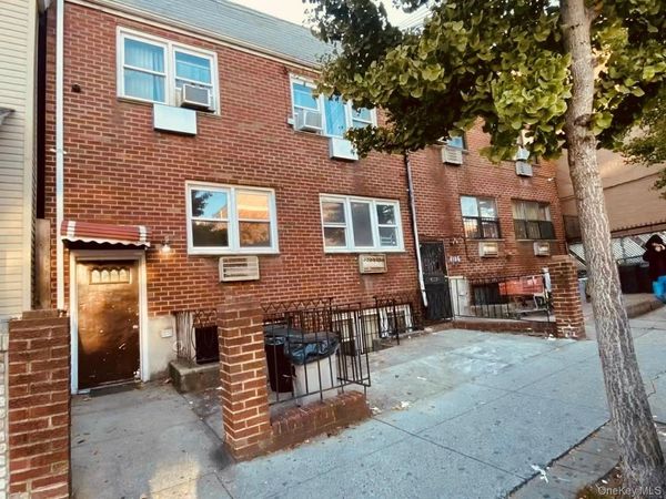 41-08 111th Street , Corona, NY 11368
