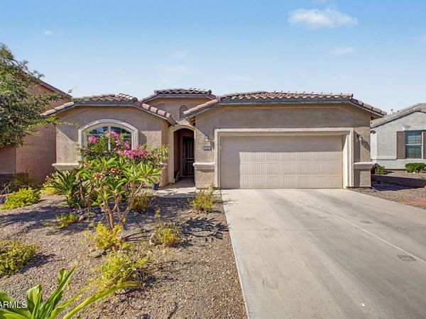 10736 W BRONCO Trail, Peoria, AZ 85383