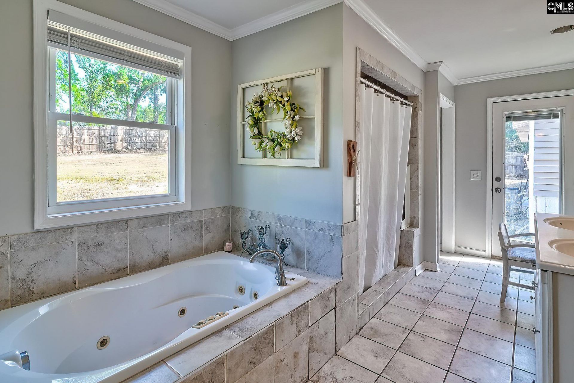 130 Stoneridge Road Photo 16