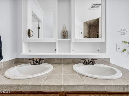 2569 Cartwright Road, Reno, NV 89521 Photo
