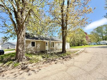 300 Georgia Drive, Elba Twp, MI 48446