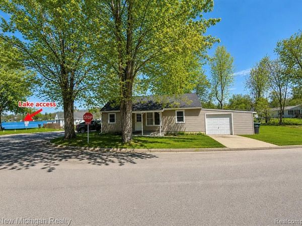 300 Georgia Drive, Elba Twp, MI 48446