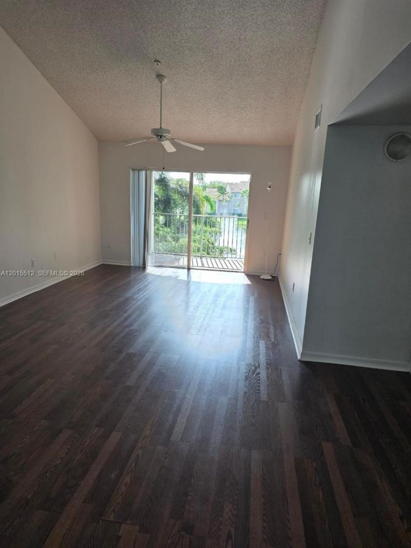 12118 Saint Andrews Pl , Unit 304, Miramar, FL 33025 Photo